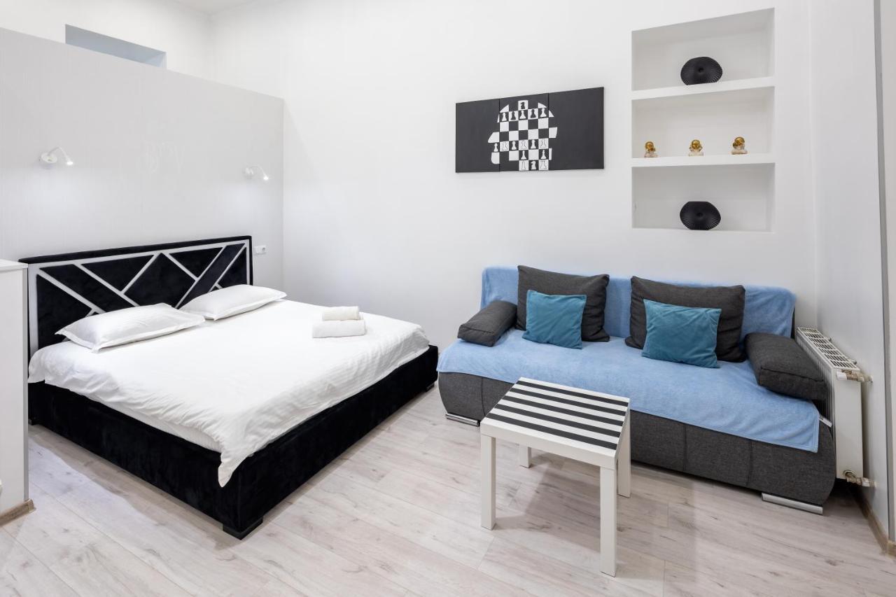 Bv Apartments Black And White إلفيف المظهر الخارجي الصورة