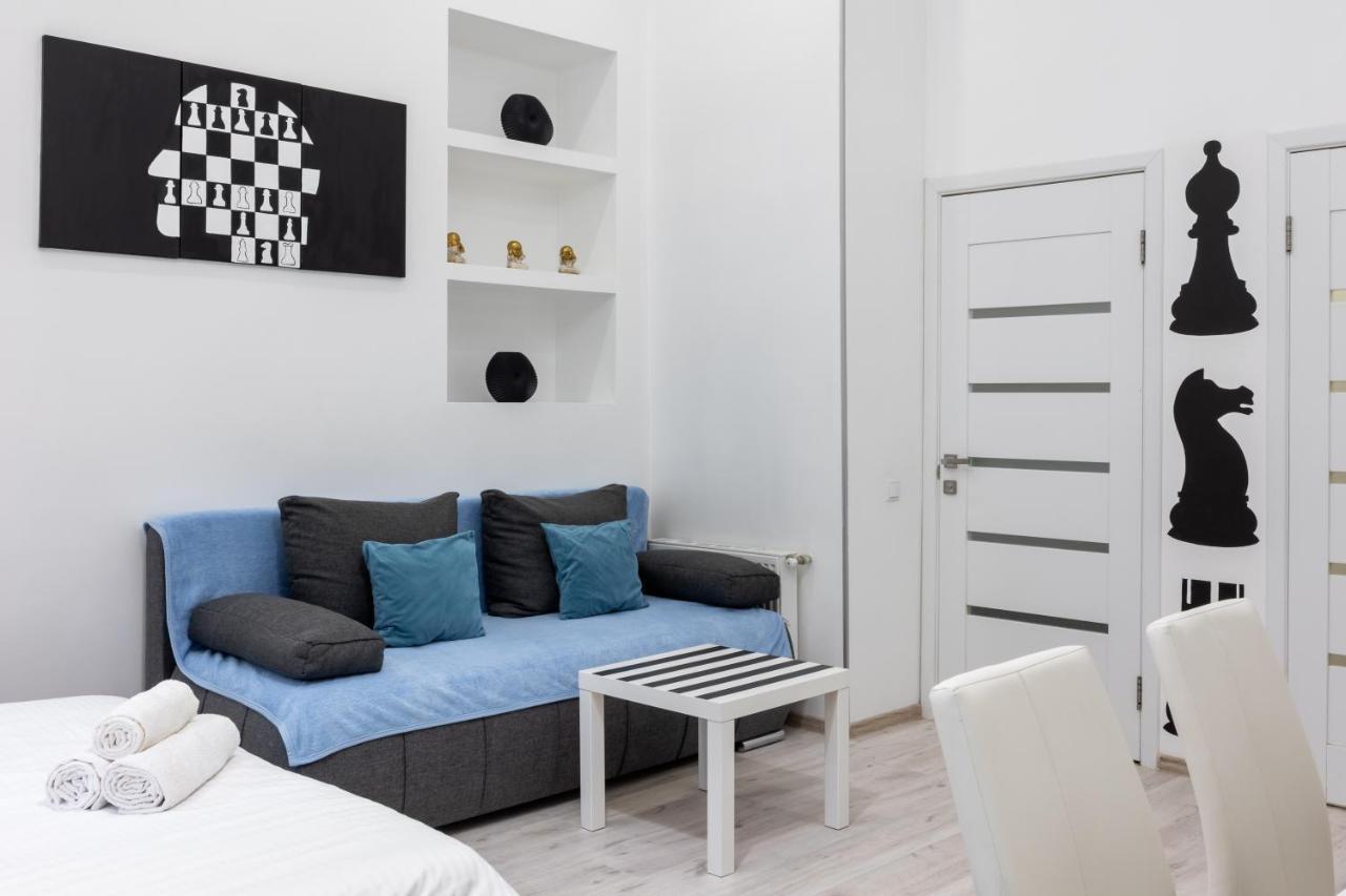 Bv Apartments Black And White إلفيف المظهر الخارجي الصورة