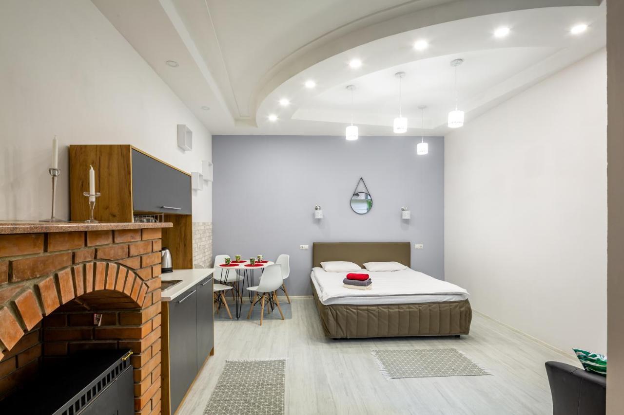 Bv Apartments Black And White إلفيف المظهر الخارجي الصورة